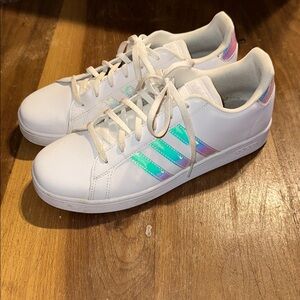 Adidas Grand Court White Shoes with Iridescent Stripes Women’s 9
